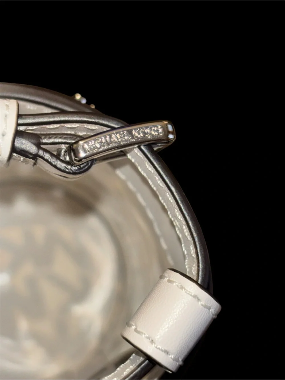 MICHAEL KORS White MK Logo Crossbody Bottle Bag - Picture 4 of 6